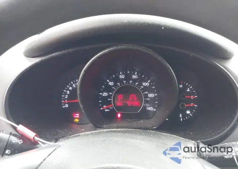 2016 Kia Soul + z USA, uszkodzony, nr VIN KNDJP3A52G7845946